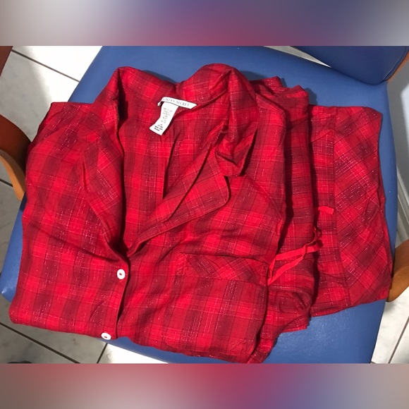 Victoria’s Secret red sparkly checkered 2-pc pajama set - Picture 16 of 16